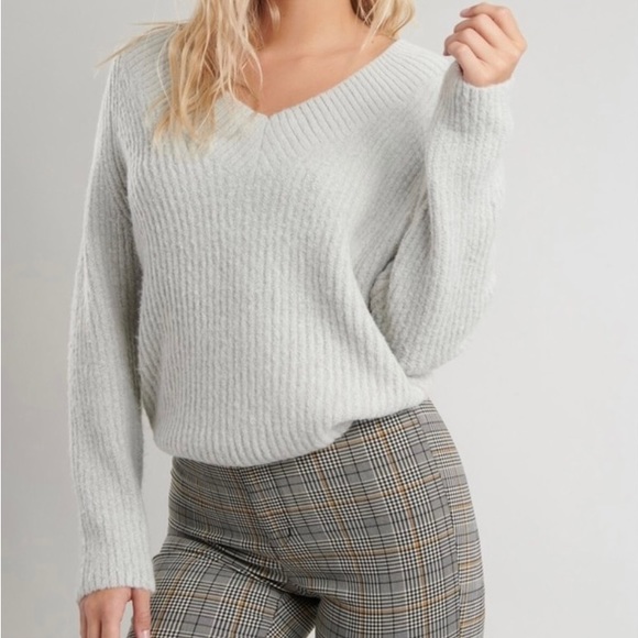 Garage V-neck knit sweater - Picture 2 of 7